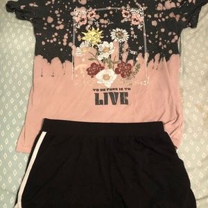 Cute shirt and shorts outfit